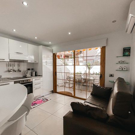 Exclusive Francy'S Apartment In Garden City, Sant'Eugenio アデヘ エクステリア 写真