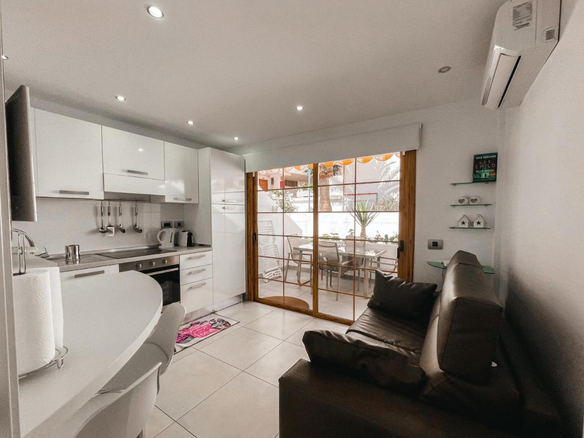 Exclusive Francy'S Apartment In Garden City, Sant'Eugenio アデヘ エクステリア 写真