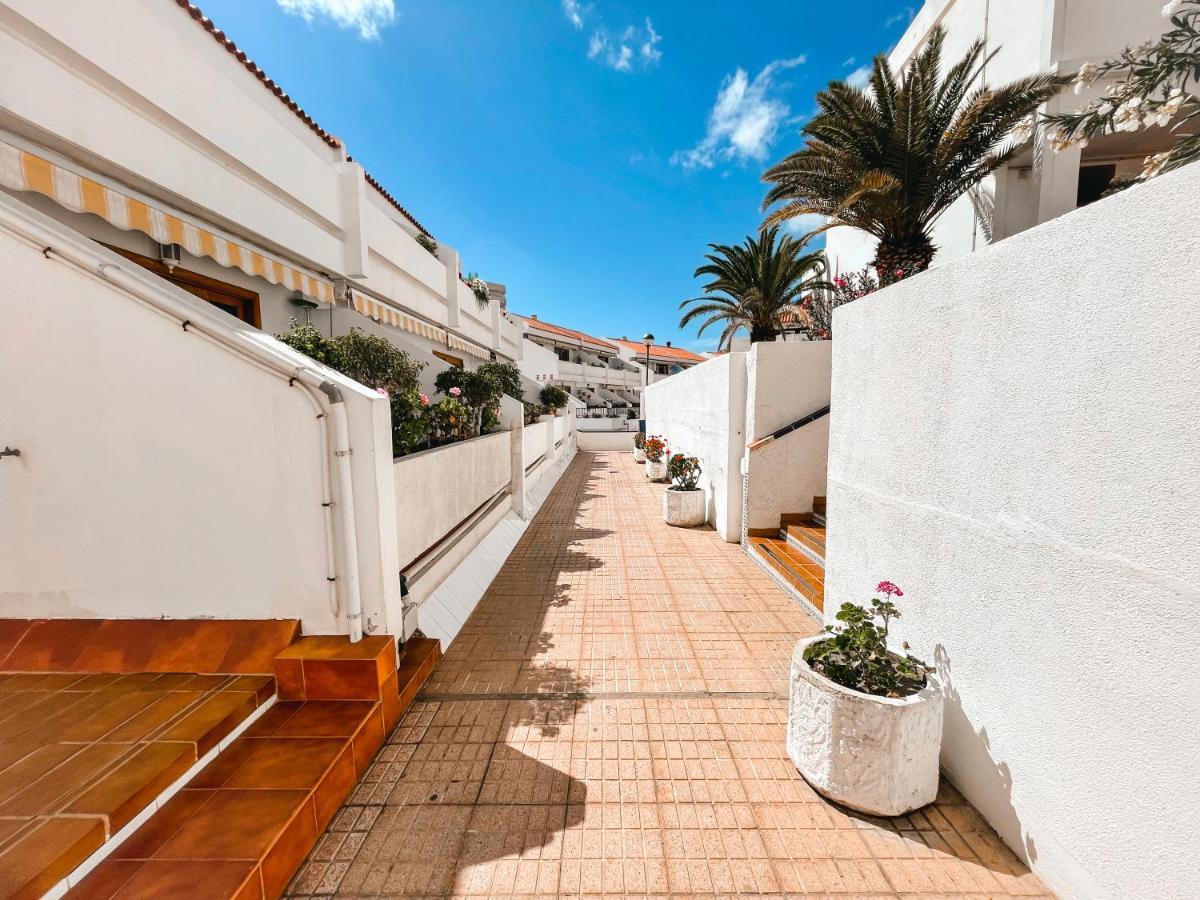 Exclusive Francy'S Apartment In Garden City, Sant'Eugenio アデヘ エクステリア 写真
