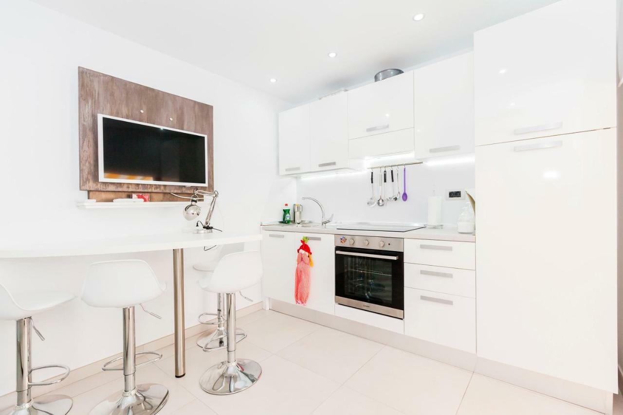 Exclusive Francy'S Apartment In Garden City, Sant'Eugenio アデヘ エクステリア 写真